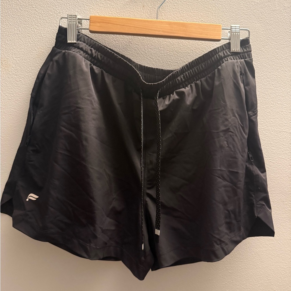 Fabletics Women’s Shorts Women’s L Black Athletic Shorts w/ Pockets & Drawstring